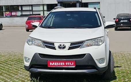 Toyota RAV4, 2014 год, 1 780 000 рублей, 1 фотография