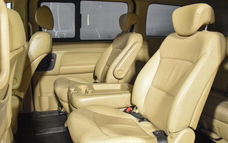 Hyundai Grand Starex Grand Starex I рестайлинг 2, 2010 год, 1 090 000 рублей, 12 фотография