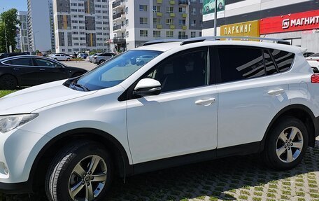 Toyota RAV4, 2014 год, 1 780 000 рублей, 2 фотография