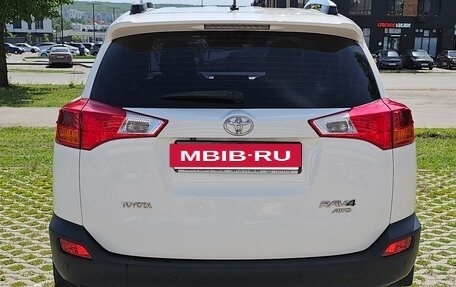 Toyota RAV4, 2014 год, 1 780 000 рублей, 6 фотография