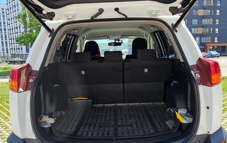 Toyota RAV4, 2014 год, 1 780 000 рублей, 19 фотография