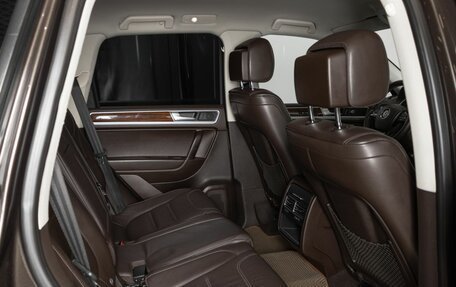 Volkswagen Touareg III, 2015 год, 2 789 000 рублей, 8 фотография