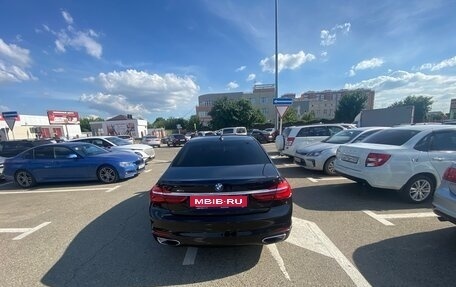 BMW 7 серия, 2017 год, 2 800 000 рублей, 4 фотография