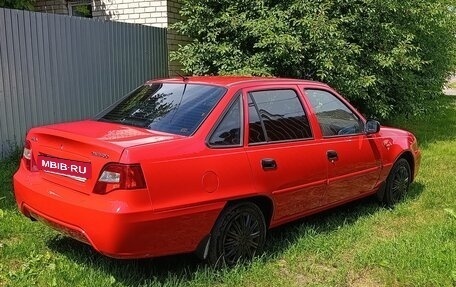 Daewoo Nexia I рестайлинг, 2011 год, 300 000 рублей, 3 фотография