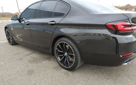 BMW 5 серия, 2016 год, 2 200 000 рублей, 2 фотография
