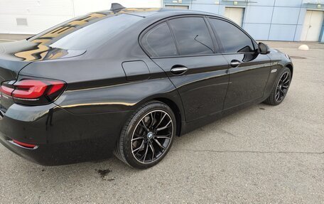 BMW 5 серия, 2016 год, 2 200 000 рублей, 3 фотография