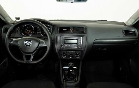 Volkswagen Jetta VI, 2015 год, 1 035 000 рублей, 7 фотография