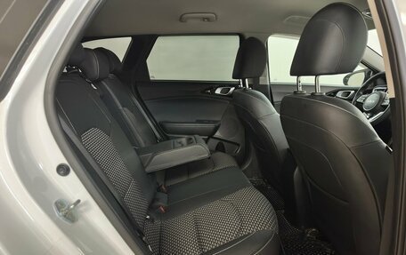 KIA cee'd III, 2022 год, 2 290 000 рублей, 14 фотография