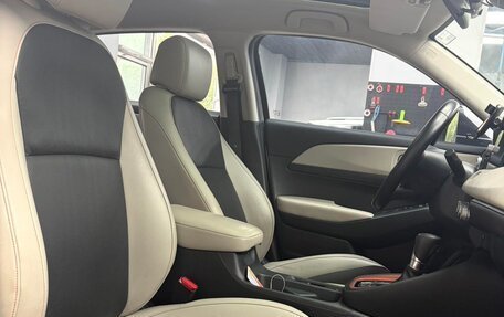 Honda Vezel, 2023 год, 1 370 000 рублей, 12 фотография