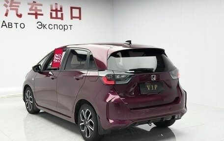 Honda Fit, 2022 год, 980 000 рублей, 6 фотография