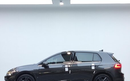 Volkswagen Golf VIII, 2023 год, 1 310 000 рублей, 4 фотография