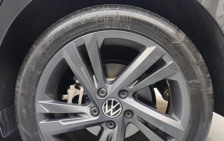 Volkswagen Golf VIII, 2023 год, 1 310 000 рублей, 11 фотография