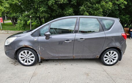 Opel Meriva, 2011 год, 400 000 рублей, 3 фотография