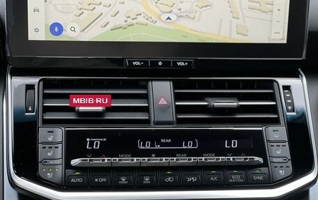 Toyota Land Cruiser, 2026 год, 17 490 000 рублей, 21 фотография