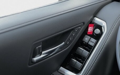 Toyota Land Cruiser, 2026 год, 17 490 000 рублей, 28 фотография