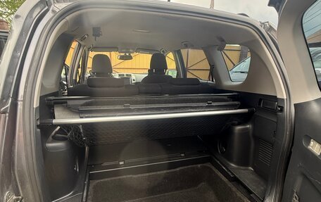 Toyota RAV4, 2010 год, 1 700 000 рублей, 14 фотография