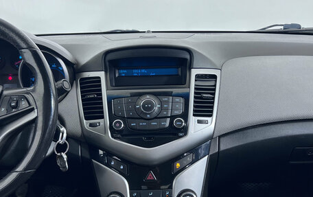 Chevrolet Cruze II, 2012 год, 597 000 рублей, 13 фотография