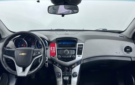 Chevrolet Cruze II, 2012 год, 597 000 рублей, 10 фотография