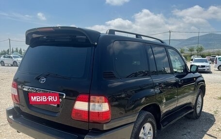 Toyota Land Cruiser 100 рестайлинг 2, 2007 год, 2 400 000 рублей, 2 фотография