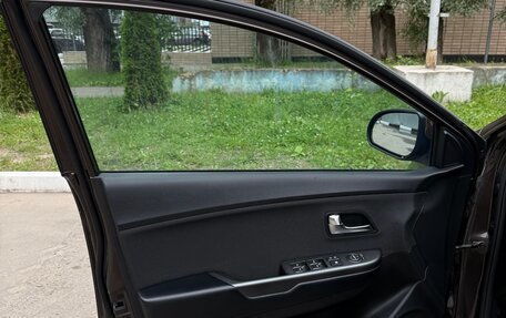 KIA Rio III рестайлинг, 2015 год, 1 249 000 рублей, 15 фотография