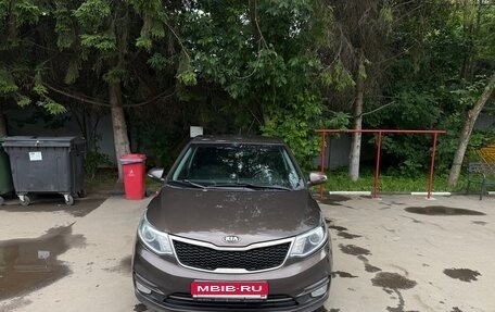 KIA Rio III рестайлинг, 2015 год, 1 249 000 рублей, 2 фотография