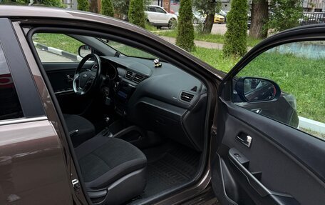 KIA Rio III рестайлинг, 2015 год, 1 249 000 рублей, 19 фотография