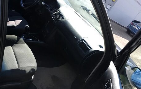 Volkswagen Golf IV, 2001 год, 190 000 рублей, 13 фотография