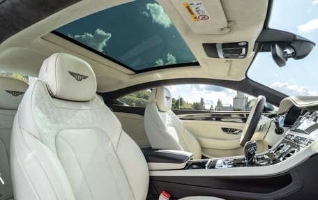 Bentley Continental GT III, 2021 год, 21 000 000 рублей, 11 фотография