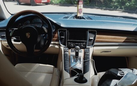Porsche Panamera II рестайлинг, 2011 год, 2 500 000 рублей, 17 фотография