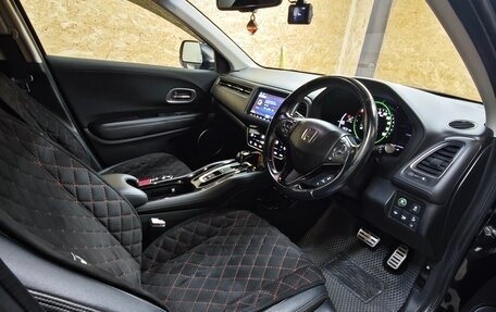 Honda Vezel, 2018 год, 2 350 000 рублей, 26 фотография