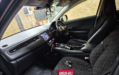 Honda Vezel, 2018 год, 2 350 000 рублей, 27 фотография