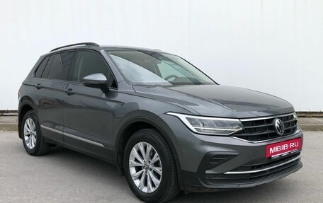 Volkswagen Tiguan II, 2022 год, 3 155 000 рублей, 3 фотография