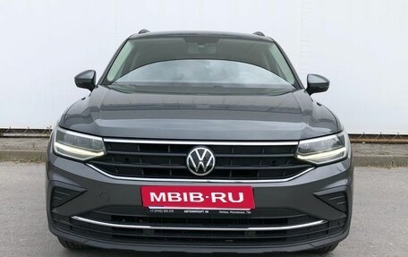 Volkswagen Tiguan II, 2022 год, 3 155 000 рублей, 7 фотография