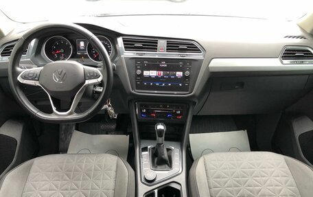 Volkswagen Tiguan II, 2022 год, 3 155 000 рублей, 10 фотография