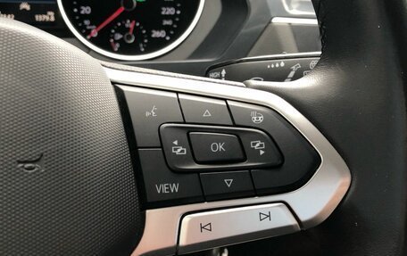 Volkswagen Tiguan II, 2022 год, 3 155 000 рублей, 13 фотография