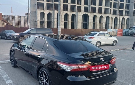 Toyota Camry, 2020 год, 2 680 000 рублей, 2 фотография