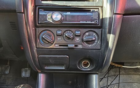 Mazda 626, 1998 год, 100 000 рублей, 12 фотография