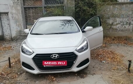 Hyundai i40 I рестайлинг, 2016 год, 910 000 рублей, 2 фотография