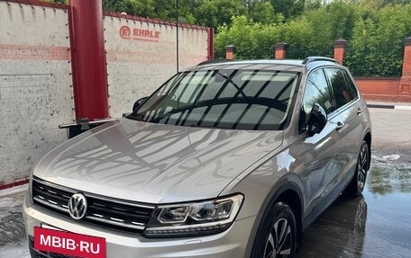 Volkswagen Tiguan II, 2020 год, 2 650 000 рублей, 3 фотография
