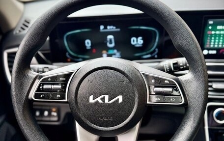 KIA Seltos I, 2023 год, 1 900 000 рублей, 9 фотография