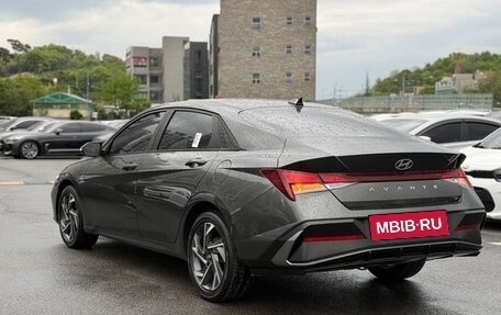 Hyundai Avante, 2023 год, 1 700 000 рублей, 4 фотография