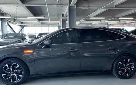 Hyundai Sonata VIII, 2023 год, 2 500 000 рублей, 3 фотография