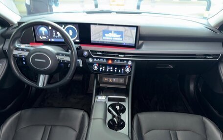 Hyundai Sonata VIII, 2023 год, 2 500 000 рублей, 8 фотография