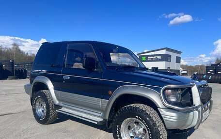 Mitsubishi Pajero III рестайлинг, 1996 год, 1 450 000 рублей, 2 фотография