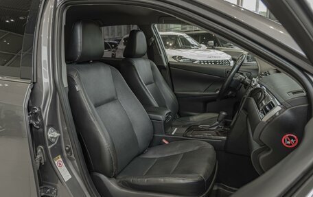 Toyota Camry, 2016 год, 2 090 000 рублей, 14 фотография