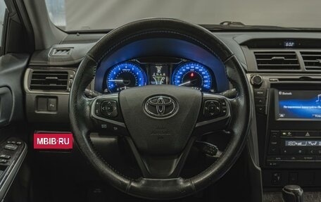 Toyota Camry, 2016 год, 2 090 000 рублей, 23 фотография