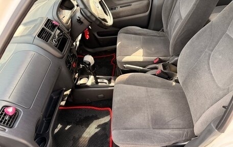 Suzuki Swift III, 2005 год, 380 000 рублей, 34 фотография