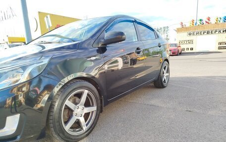 KIA Rio III рестайлинг, 2014 год, 850 000 рублей, 4 фотография
