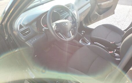 KIA Rio III рестайлинг, 2014 год, 850 000 рублей, 13 фотография