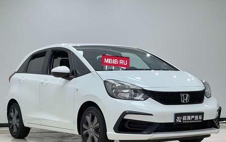 Honda Fit, 2022 год, 1 120 000 рублей, 3 фотография